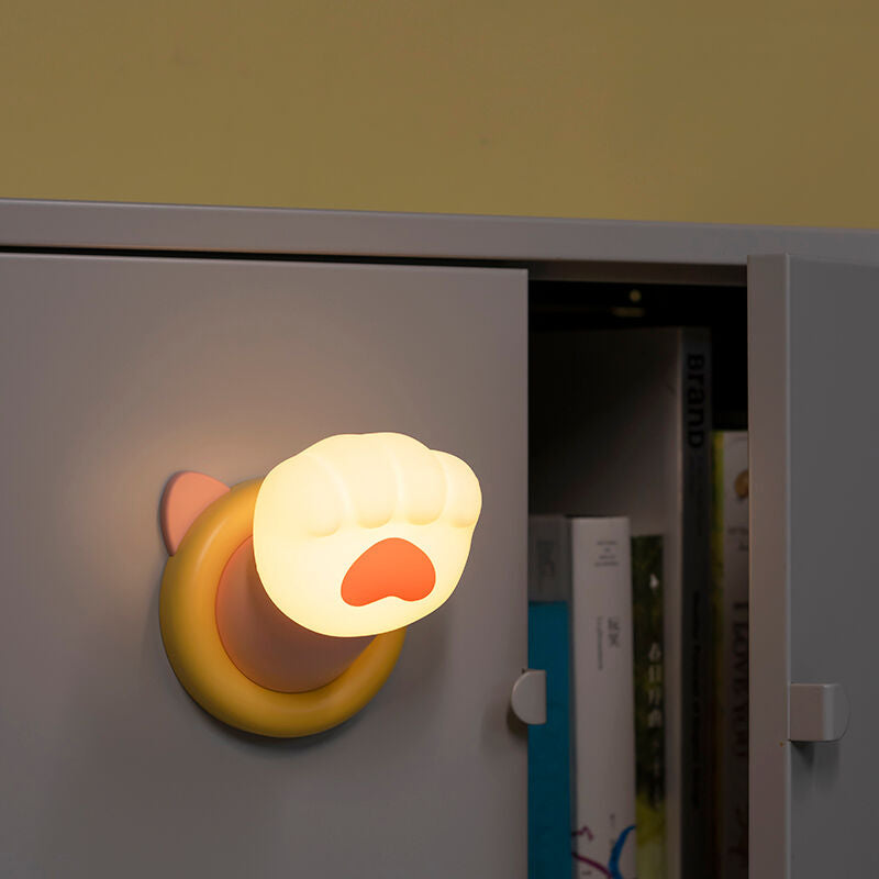 Cat's Paw Lucky Night Light