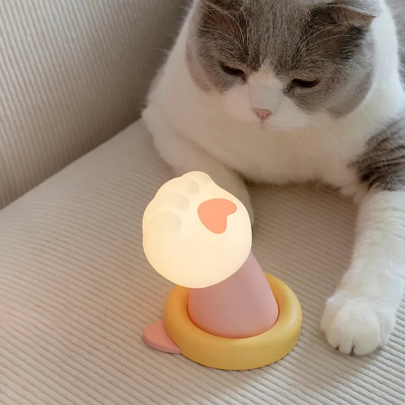 Cat's Paw Lucky Night Light