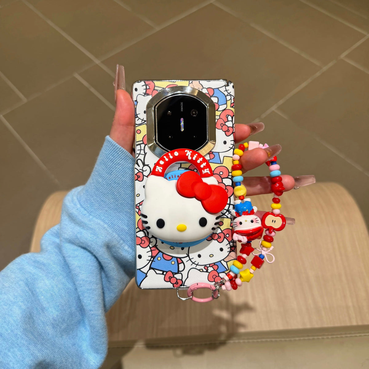 Android compatible Full-screen Hello Kitty magnetic kickstand case