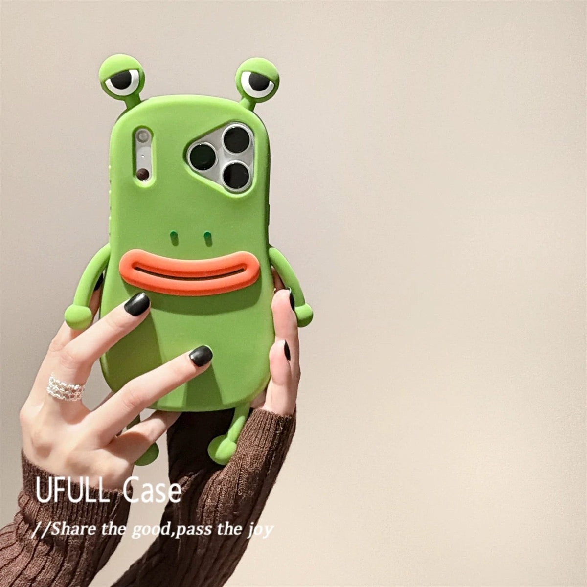 Sausage-lipped frog phone case