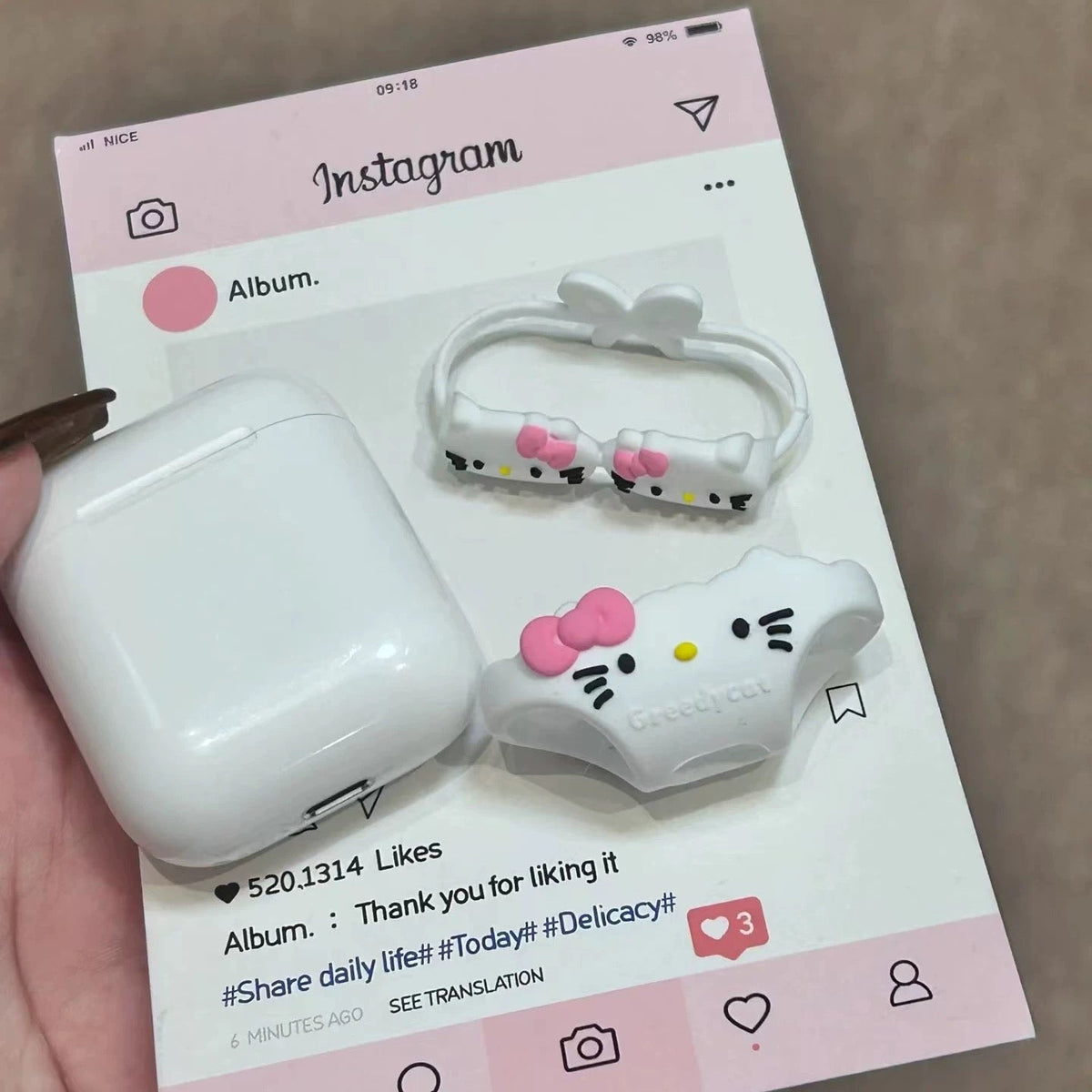 Hello Kitty bikini earphone case