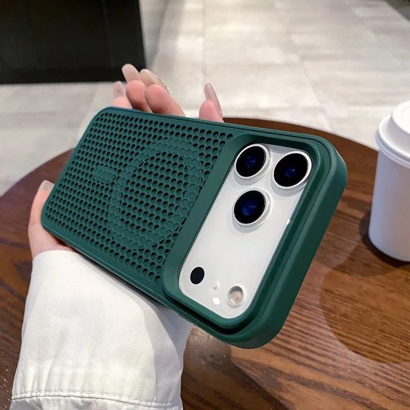 New magnetic honeycomb cooling phone case