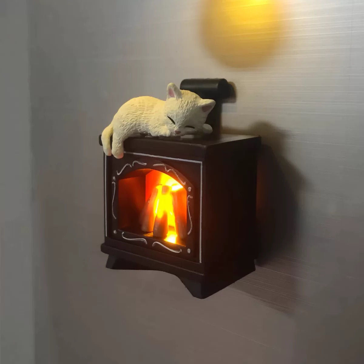 Creative Fireplace and Cat Fridge Magnet