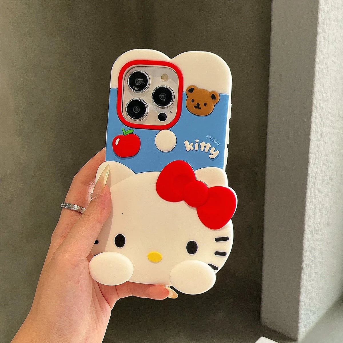 Cute Kitty phone case with stand