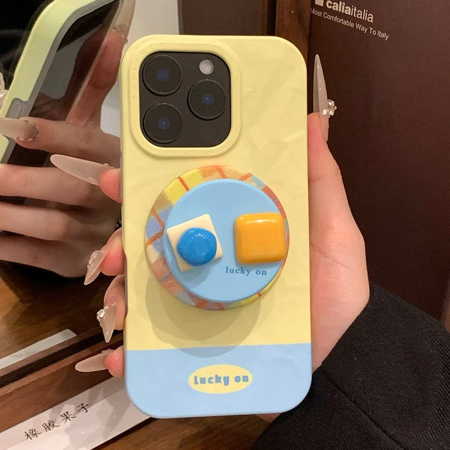 Minimalist Magnetic Phone Case with Stand